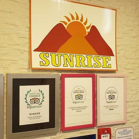 Sunrise International - Boutique Hostel Kowloon  Exterior photo