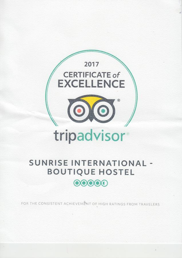 Sunrise International - Boutique Hostel Kowloon  Exterior photo